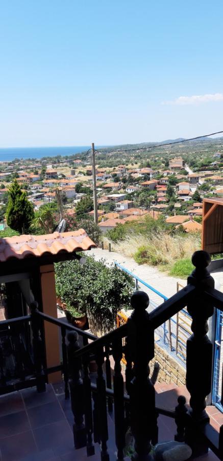 Hill Blue Apartment Nikiti  Exterior photo