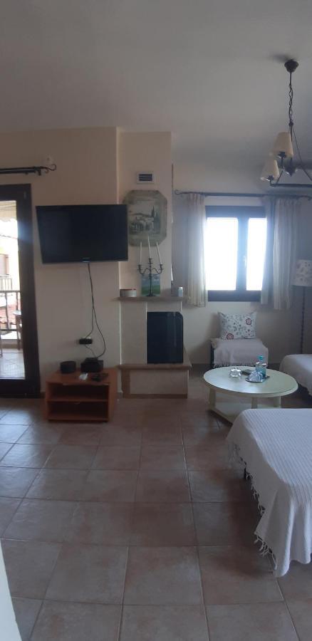 Hill Blue Apartment Nikiti  Exterior photo